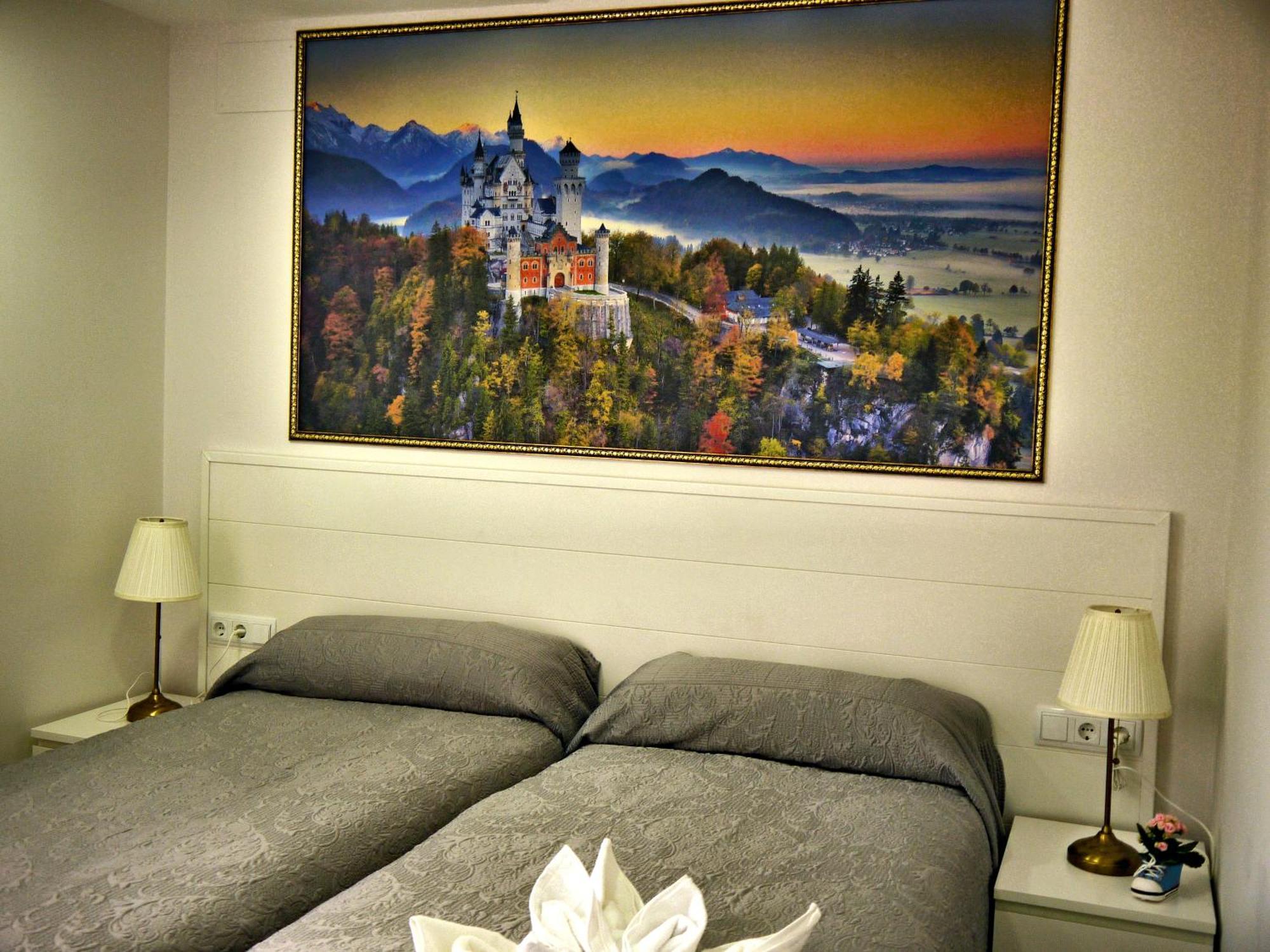 Hotel Maravillas Del Mundo Кальпе Номер фото