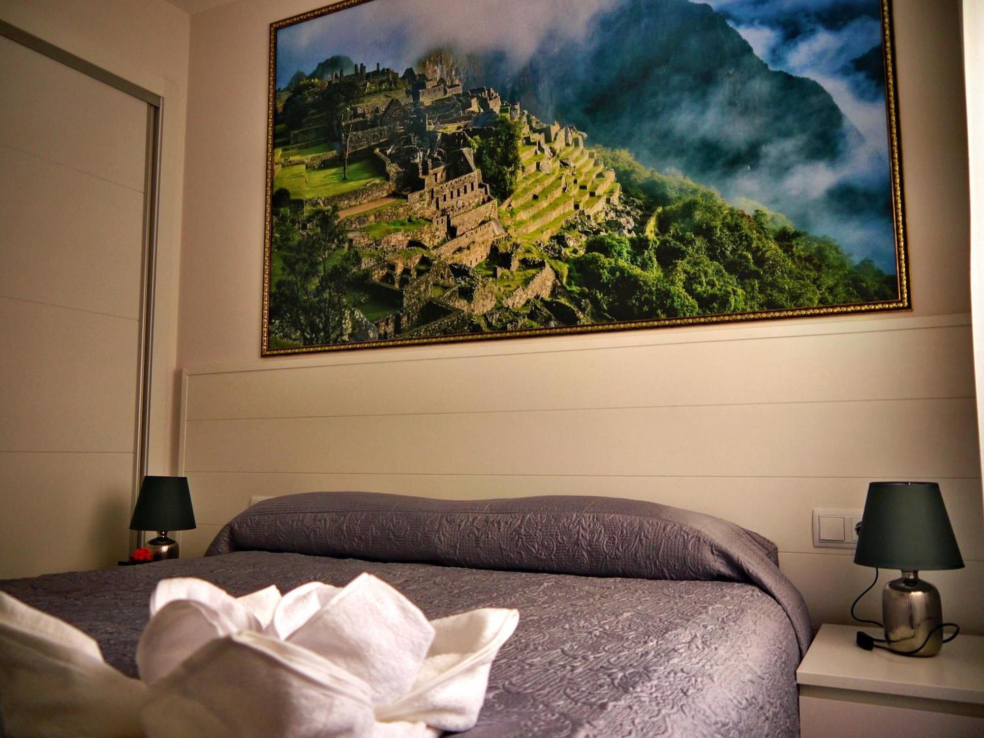 Hotel Maravillas Del Mundo Кальпе Номер фото